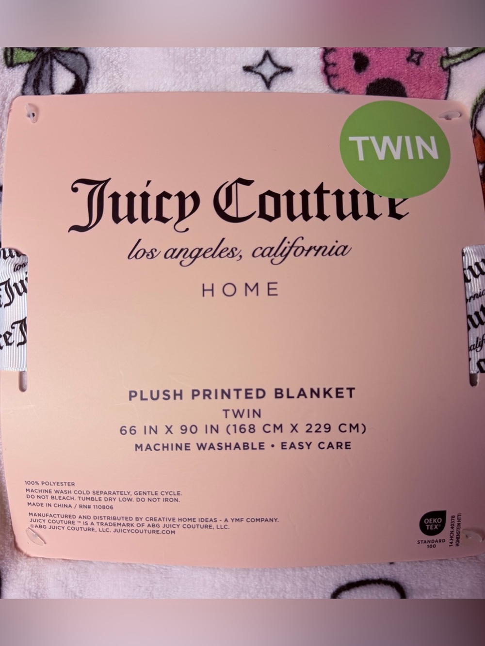 Juicy Couture twin plush blanket, featuring a pink skull cherries design - Picture 8 of 9